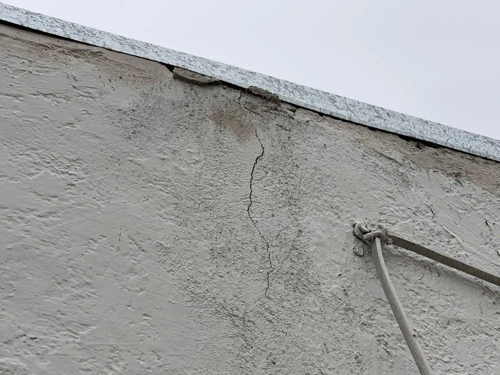 Slide of Eagle Construction