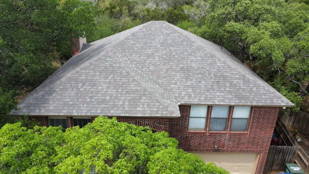 Slide of Eagle Eye Roofing & Contracting Services