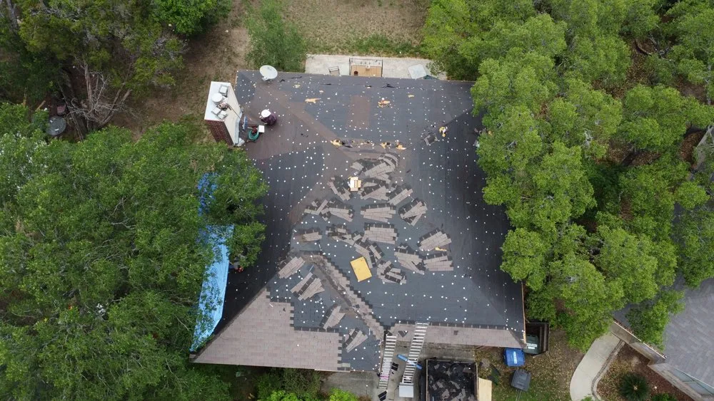 Slide of Eagle Eye Roofing & Contracting Services