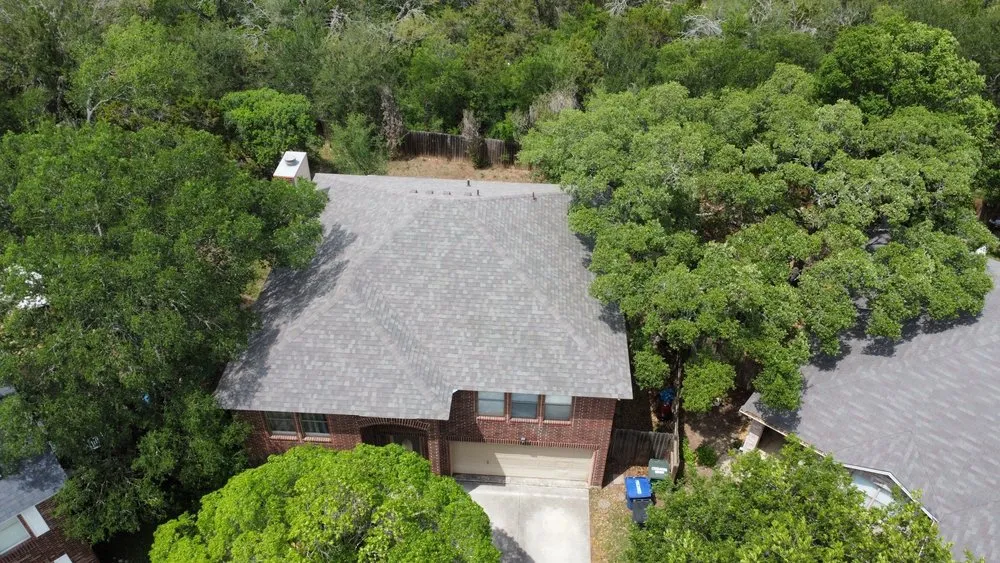 Slide of Eagle Eye Roofing & Contracting Services