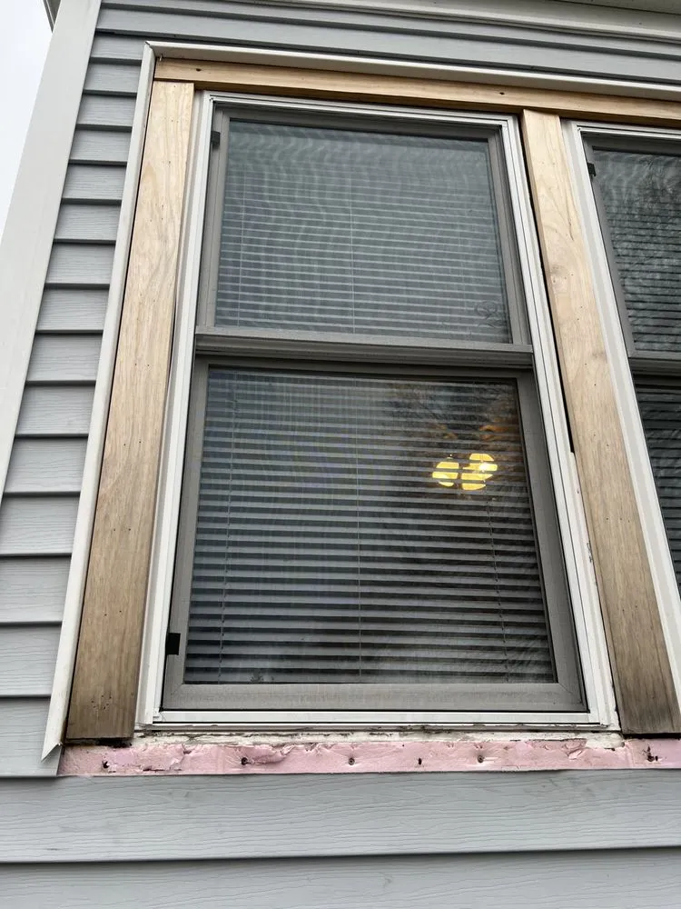 Slide of Eagle Eye Roofing