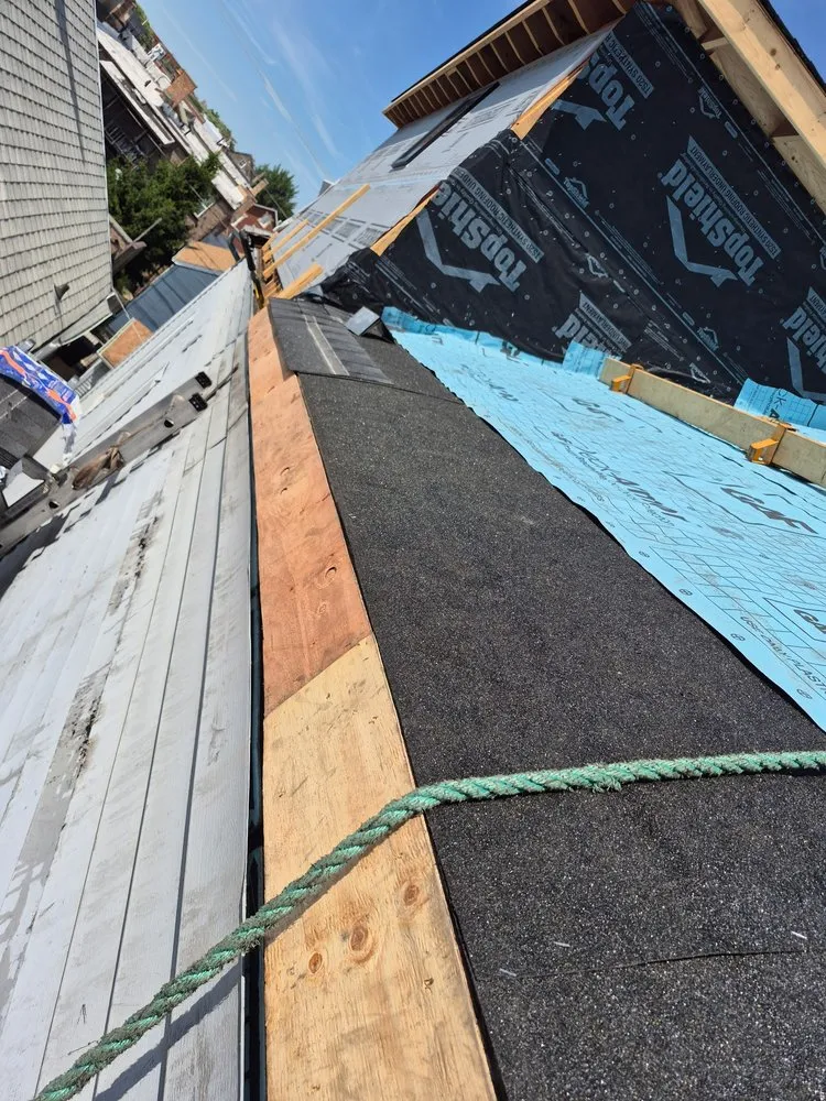 Slide of Eagle Eye Roofing