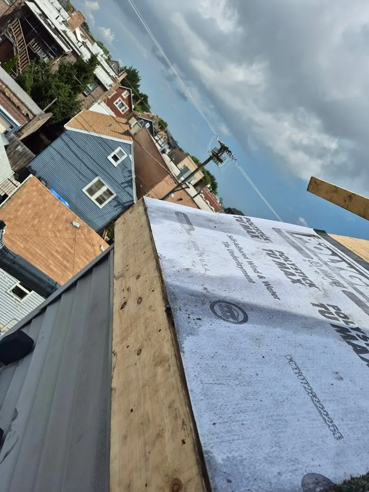 Slide of Eagle Eye Roofing