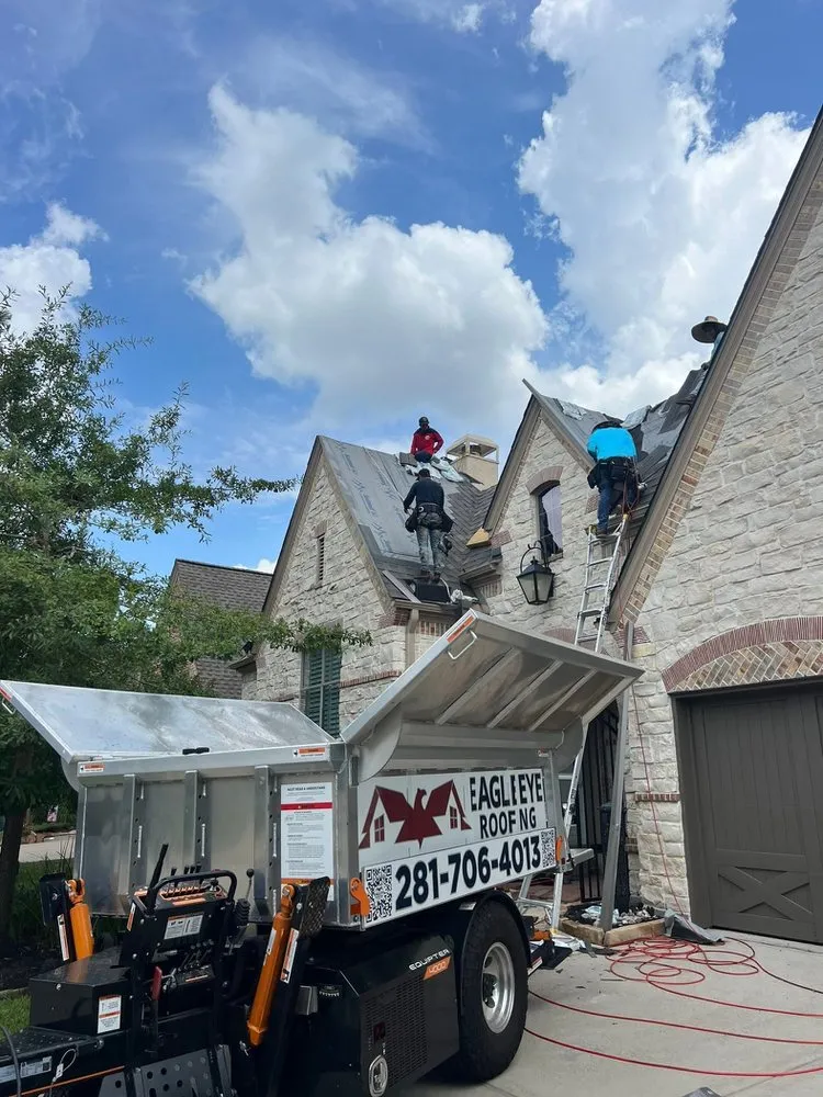 Slide of Eagle Eye Roofing