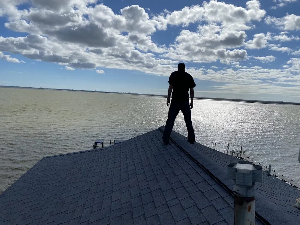 Slide of Eagle Eye Roofing