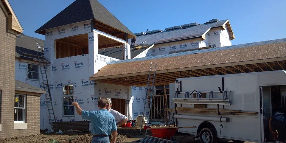 Slide of Eagle Eye Roofing