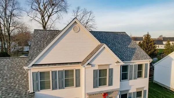 Slide of Eagle Eye Roofing