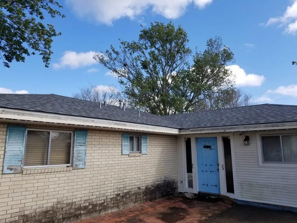 Slide of Eagle Eye Roofing