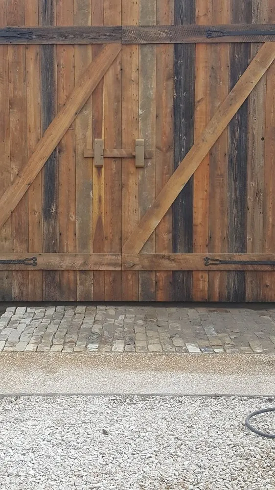 Slide of Eagle Heritage Builders