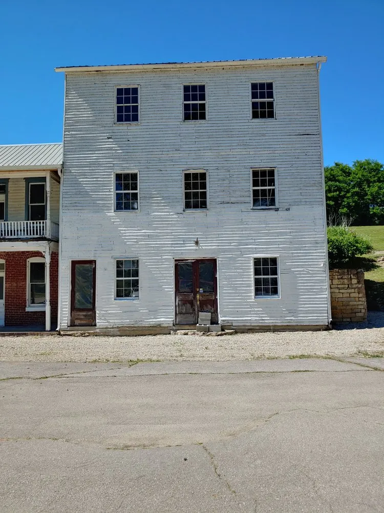 Slide of Eagle Heritage Builders