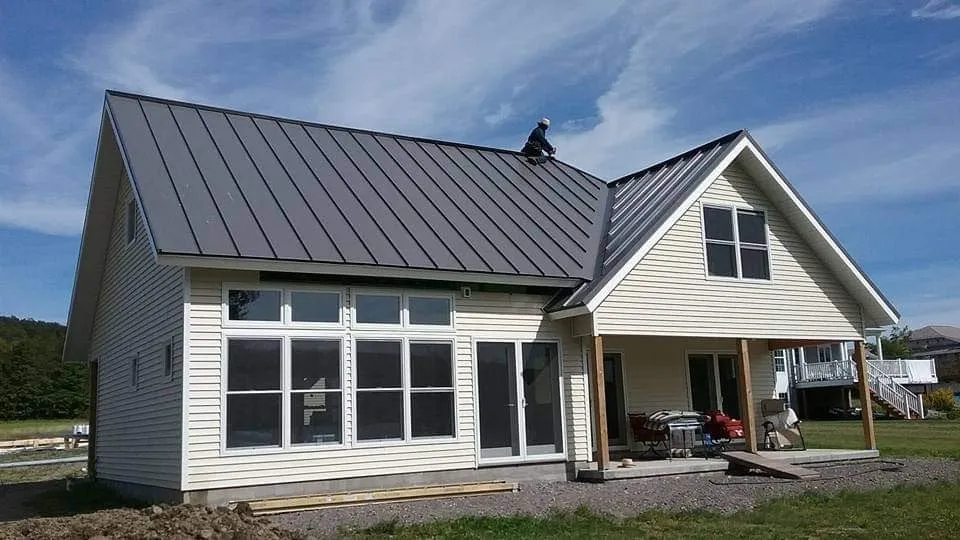 Slide of Eagle Ridge Construction