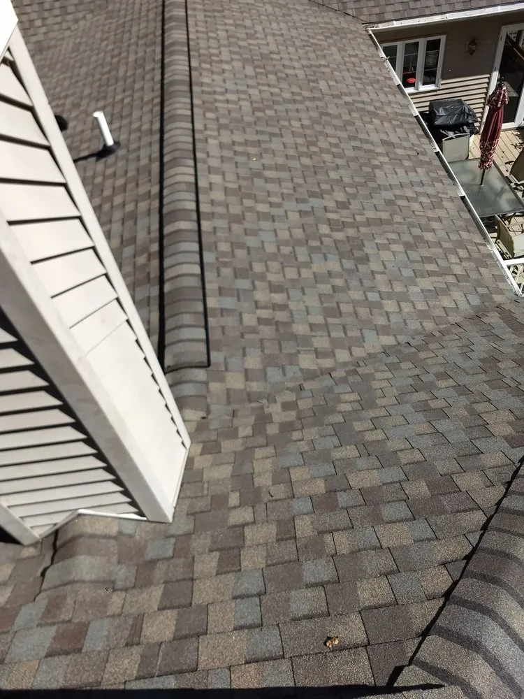 Slide of Eagle Ridge Construction