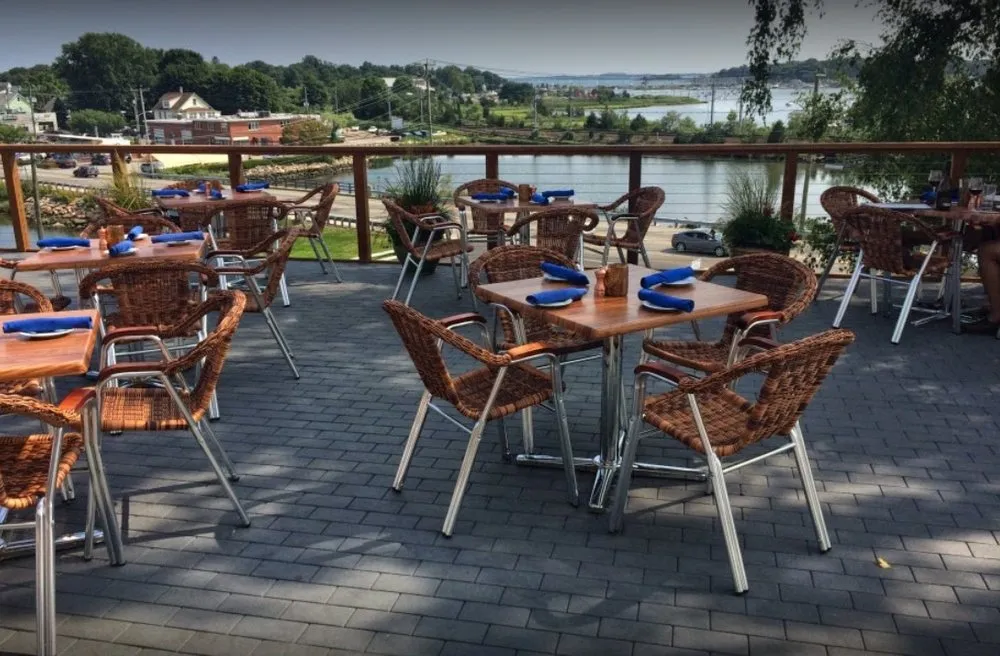 Slide of Eagle Rivet Roof Service