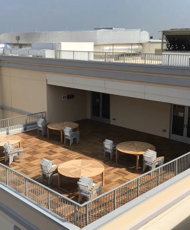 Slide of Eagle Rivet Roof Service