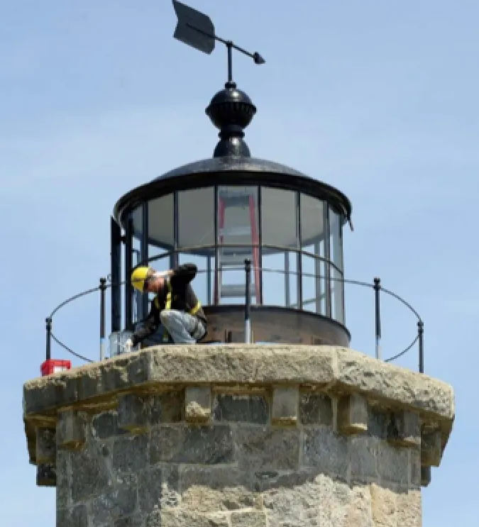 Slide of Eagle Rivet Roof Service