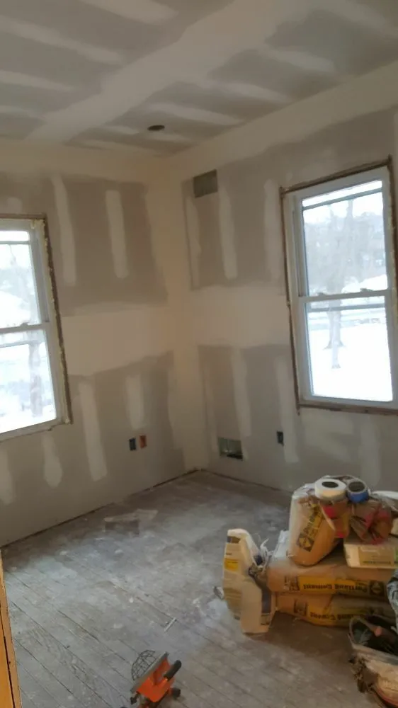 Slide of Eagle Rock General Contractor