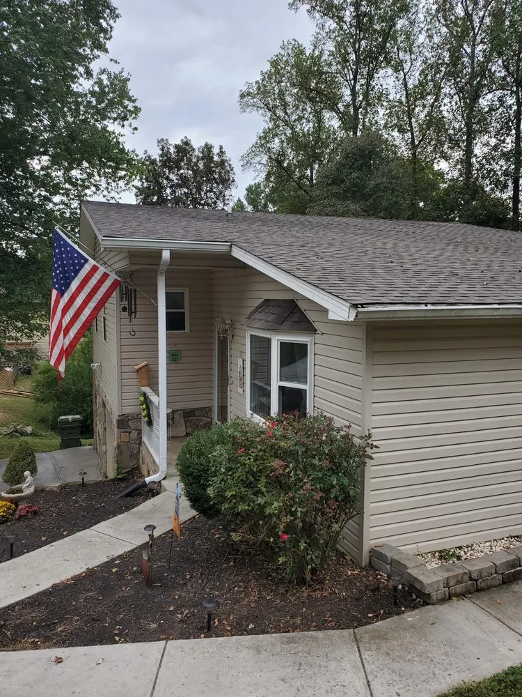 Slide of Eagle Roofing & Repairs