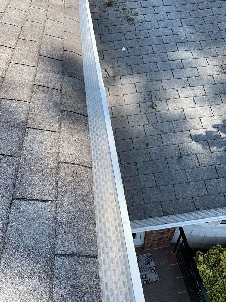 Slide of Eagle Roofing and Gutters