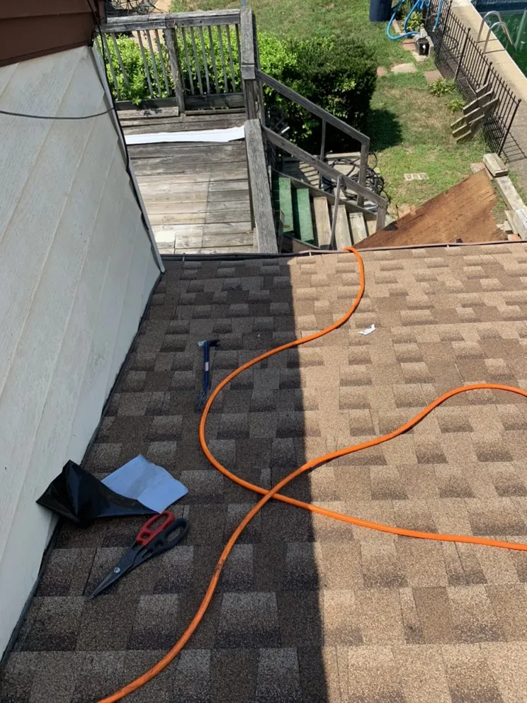 Slide of Eagle Roofing and Gutters