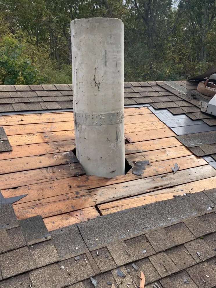 Slide of Eagle Roofing and Gutters