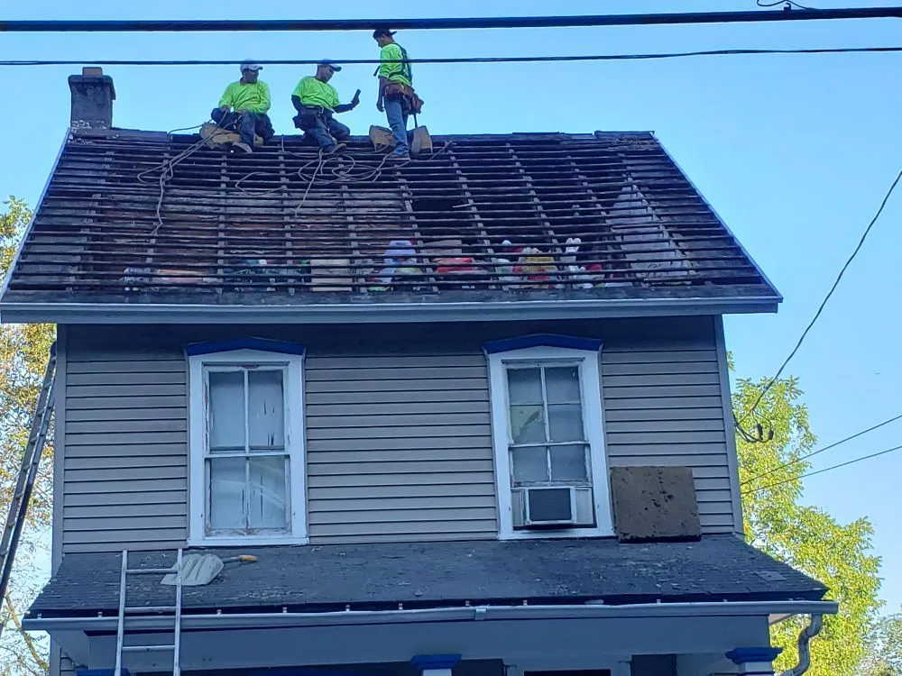 Local roof inspection experts serving Chesterfield, VA - Eagle Roofing and Wall Systems