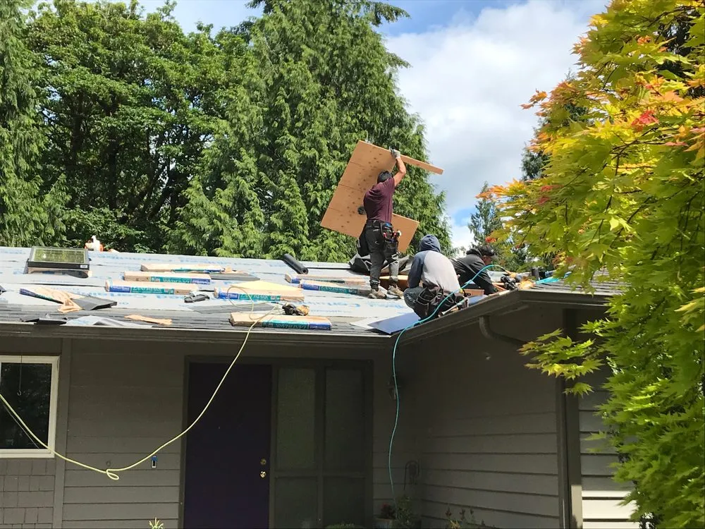 Slide of Eagle Roofing Services