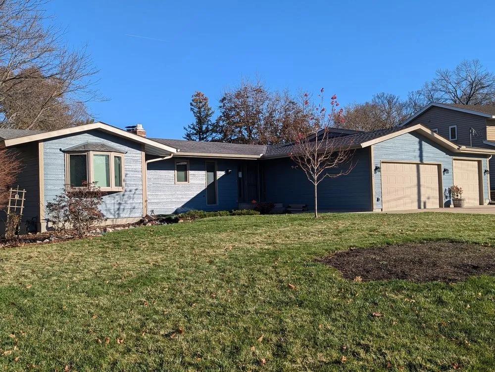 Slide of Eagle Siding