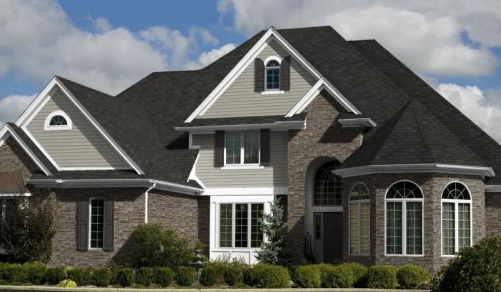 Slide of Eagle View Roofing & Siding