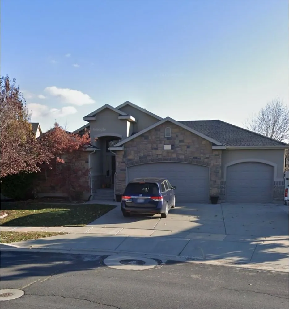 Slide of EagleRidge Roofing and Construction