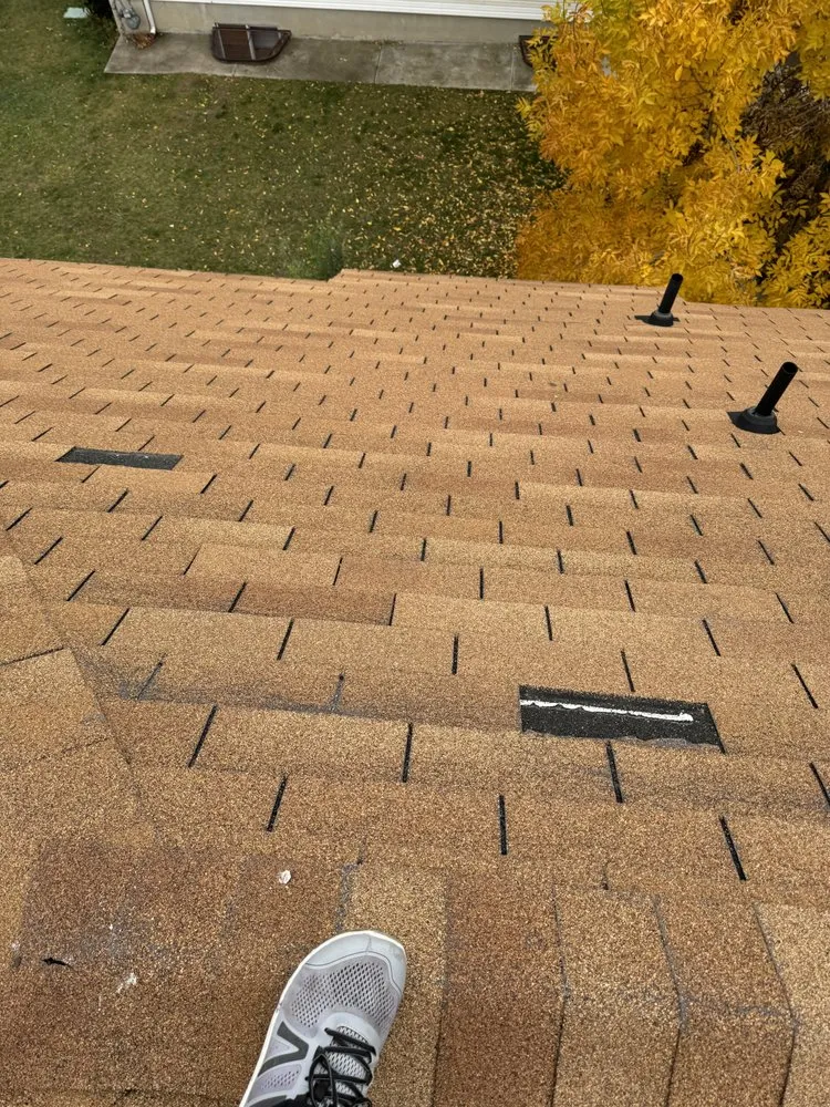 Slide of EagleRidge Roofing and Construction