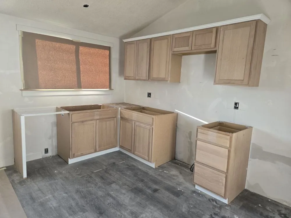 Slide of EagleRidge Roofing and Construction