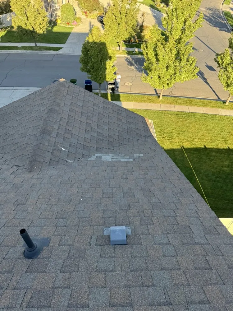 Slide of EagleRidge Roofing and Construction