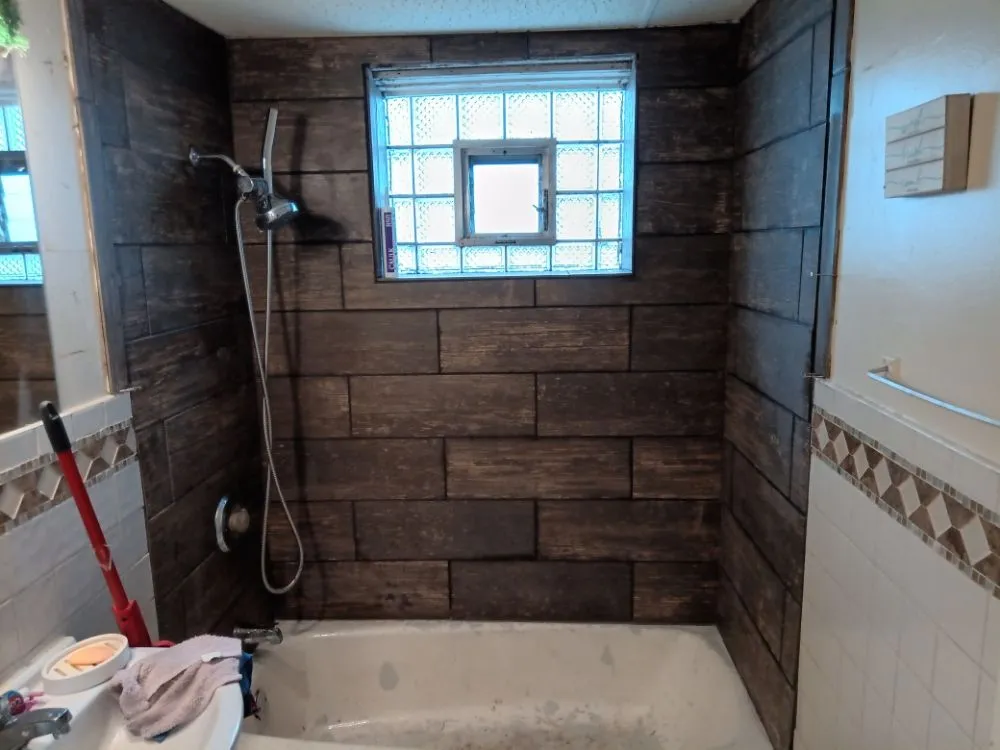 Slide of EAM handy man services