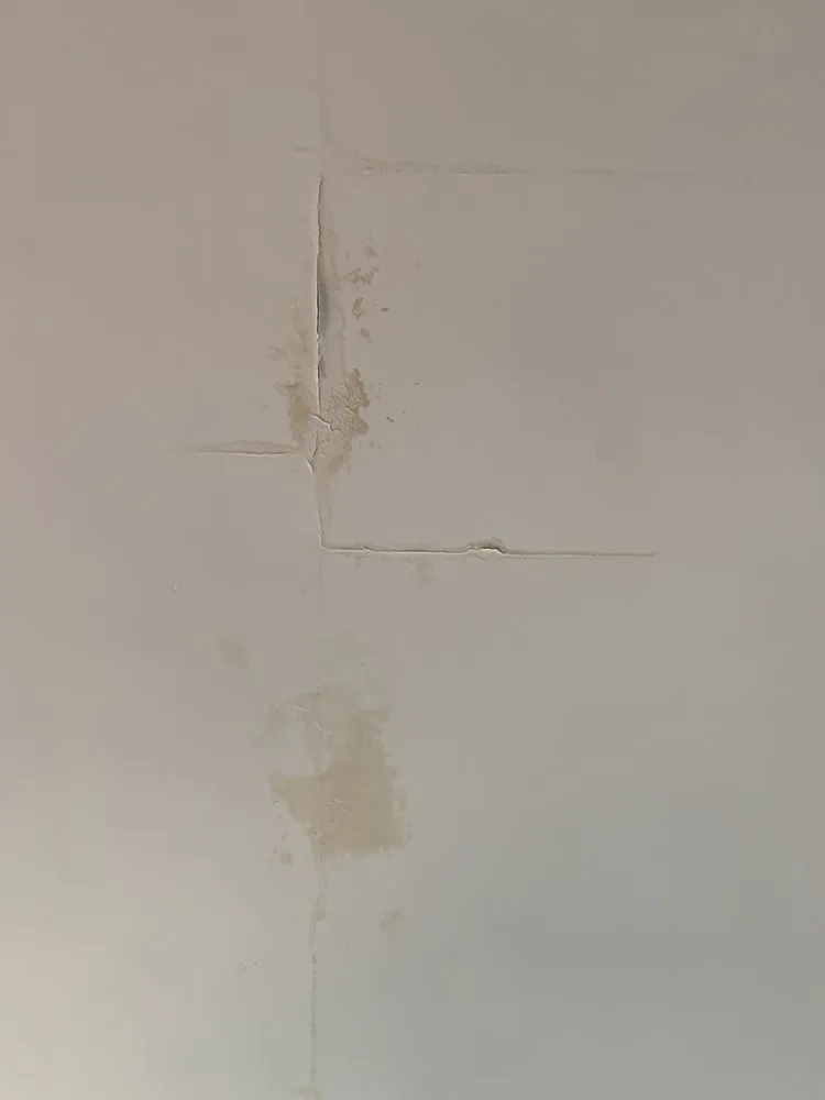 Slide of Earl Clark Roofing