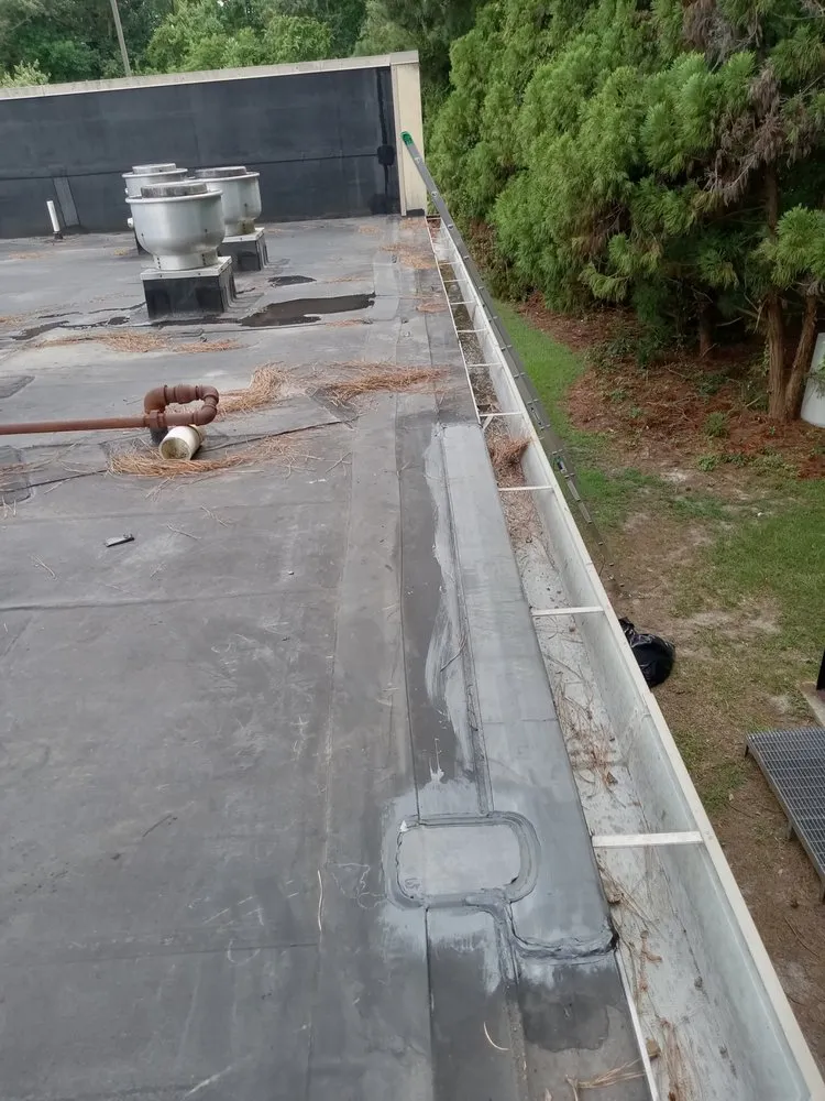 Slide of Earnest Handyman Service