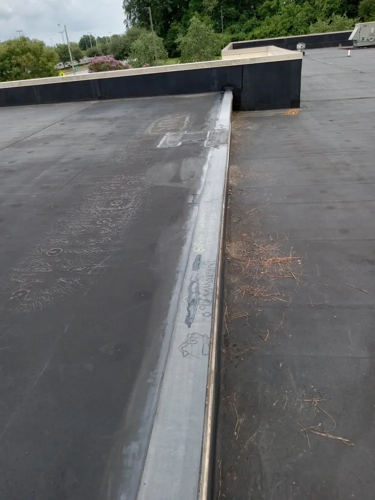 Slide of Earnest Handyman Service