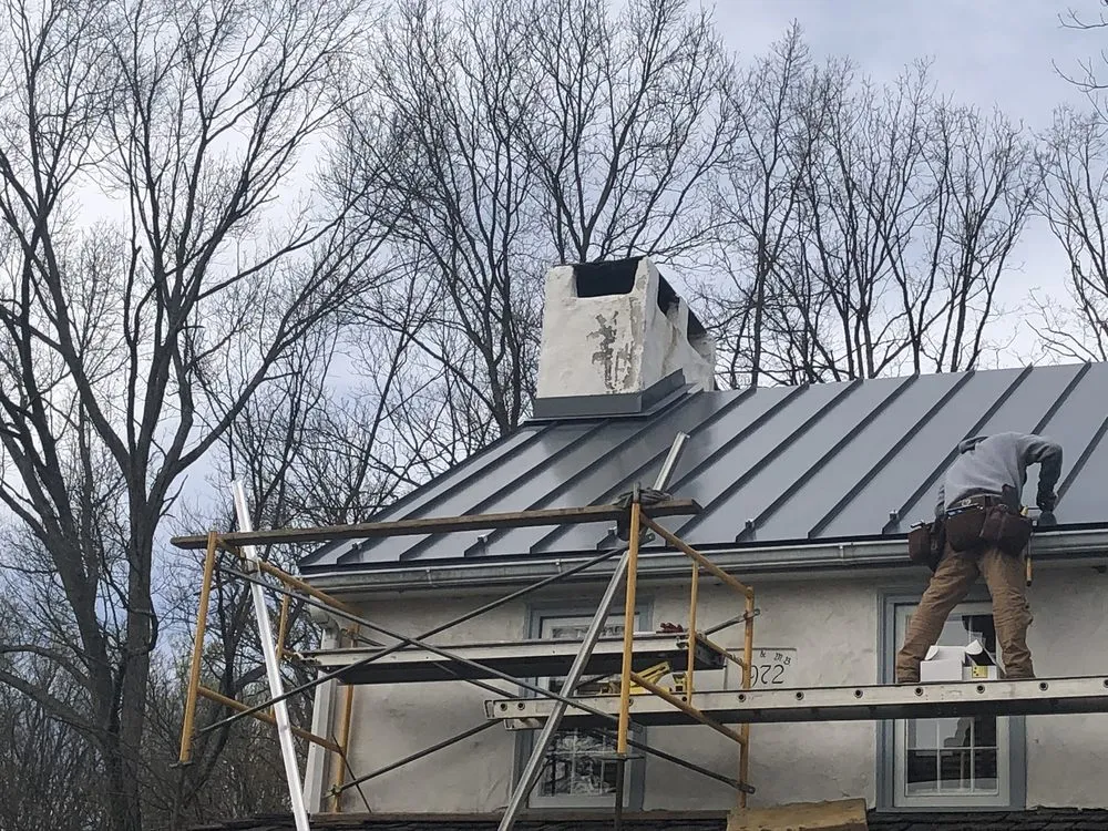 Slide of EarthRise Roofing and Siding