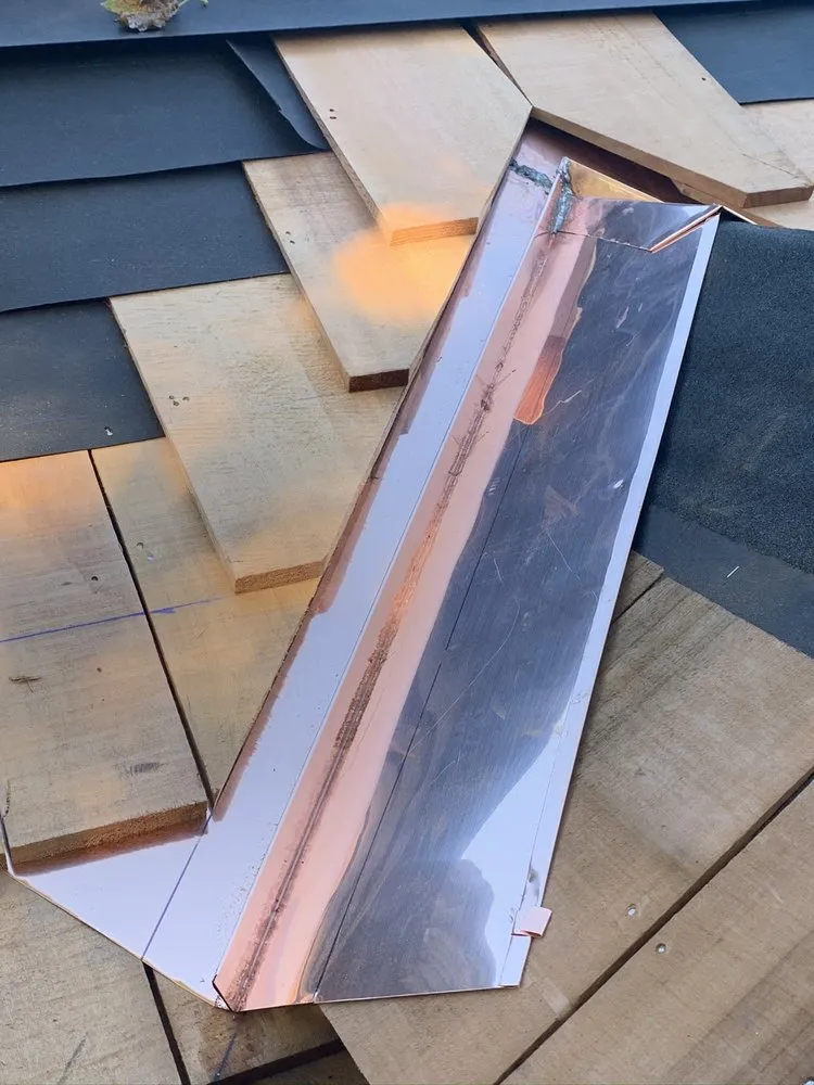 Slide of EarthRise Roofing and Siding