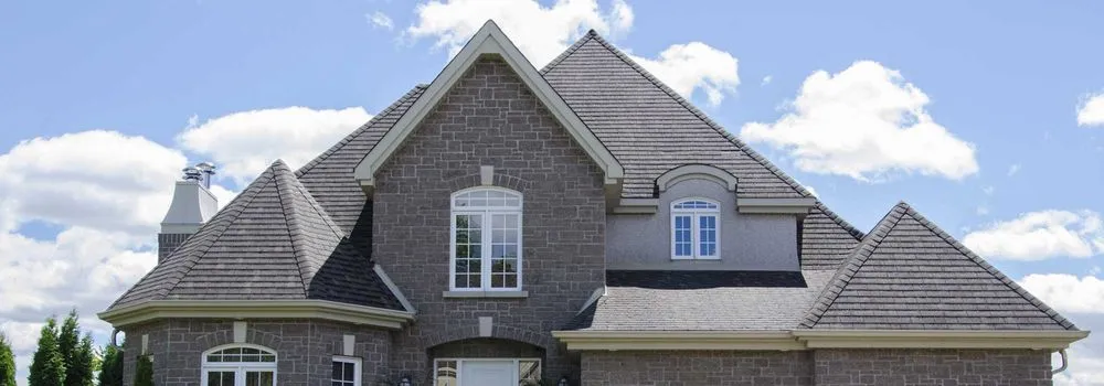 Slide of Eason Roofing