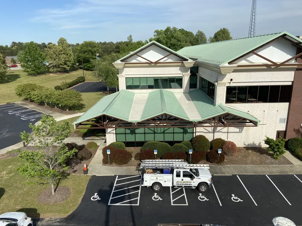 Slide of Eason Roofing