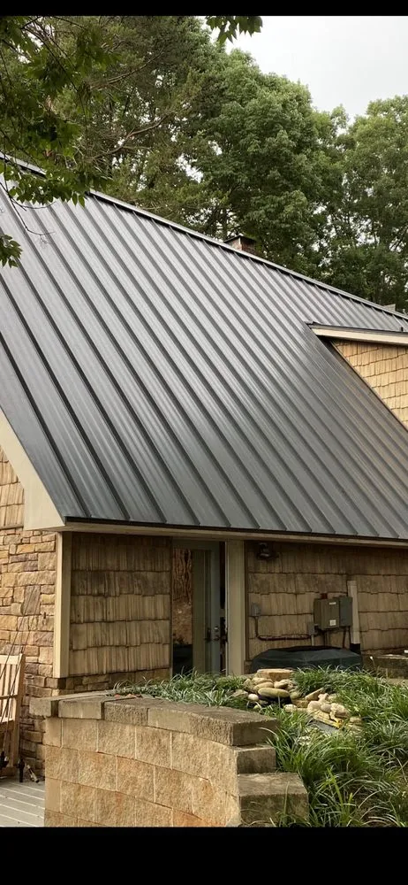 Slide of Eason Roofing