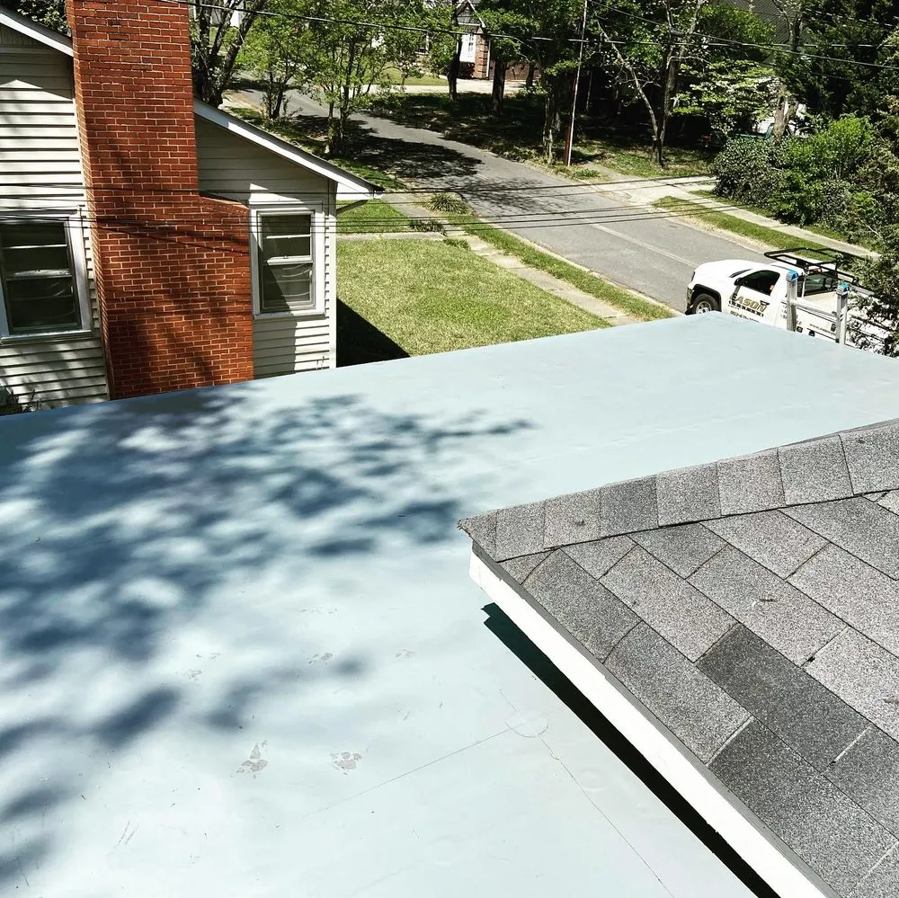 Slide of Eason Roofing