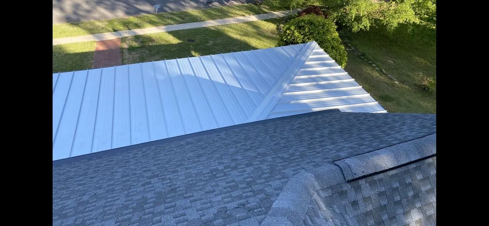 Slide of Eason Roofing