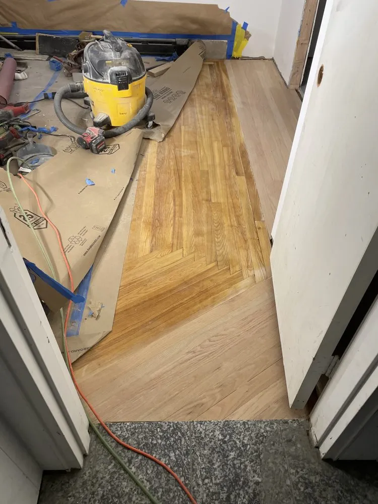 Slide of East coast builders & carpenters