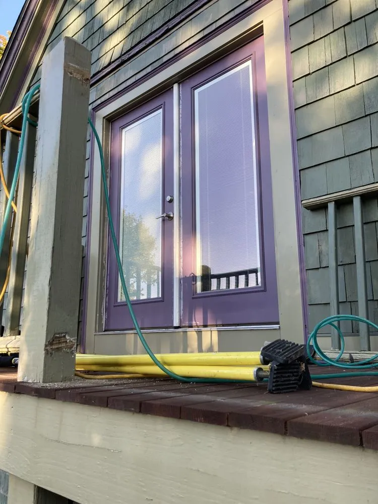 Slide of East coast builders & carpenters