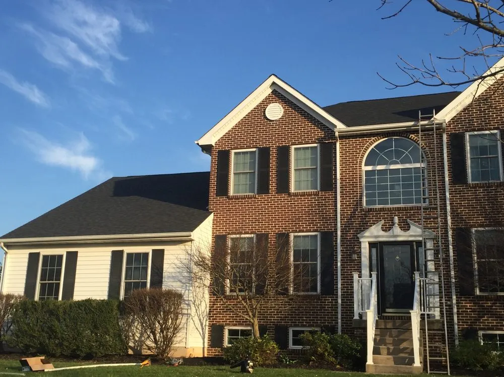 Expert shingle roofing service in Perkiomenville, PA - East Coast