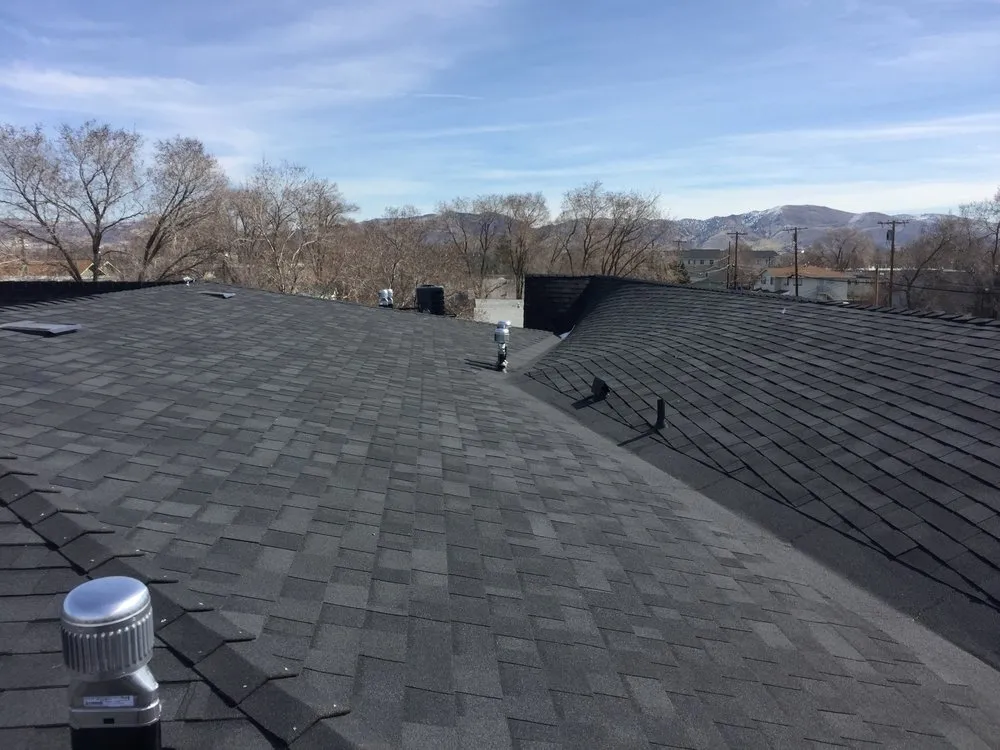 Slide of East Fork Roofing