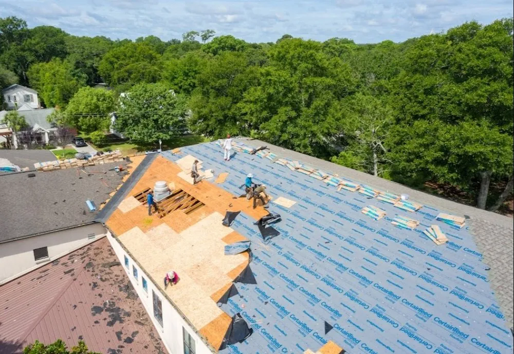 Slide of East Kingdom Roofing Huntsville