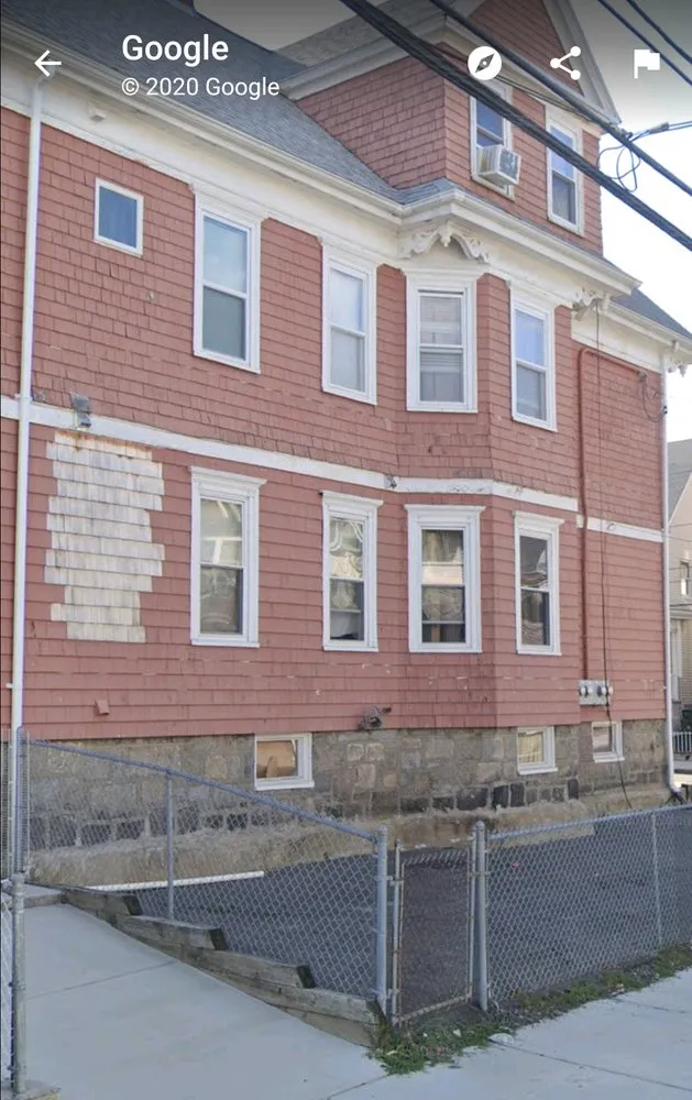 Slide of East Lynn Construction