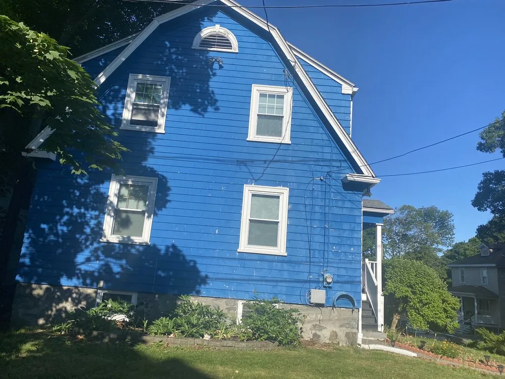 Slide of East Lynn Construction